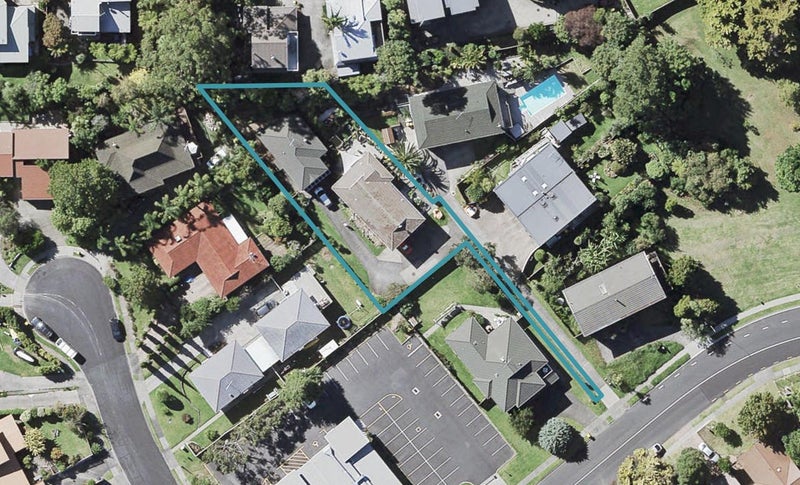 1/55 Maxwelton Drive, Mairangi Bay, Auckland - Carousel 1
