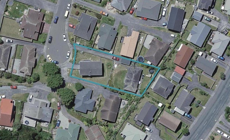 11A Fernwood Court, Woodridge, Wellington - Carousel 1