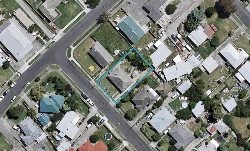 6 Mason Avenue, Maraenui, Napier - Carousel 1