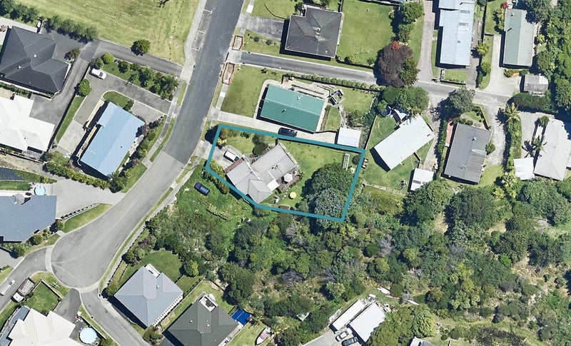 42 Graham Place, Bellevue, Tauranga - Carousel 1