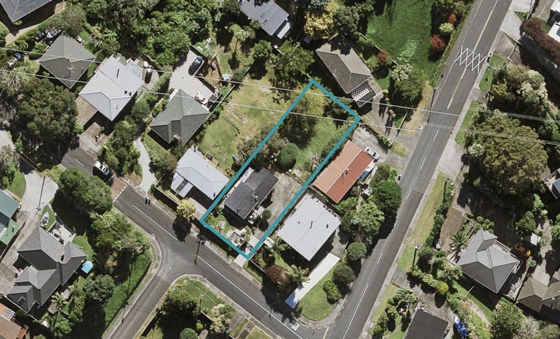 2/70 Belfast Street, Hillsborough, Auckland - Carousel 1