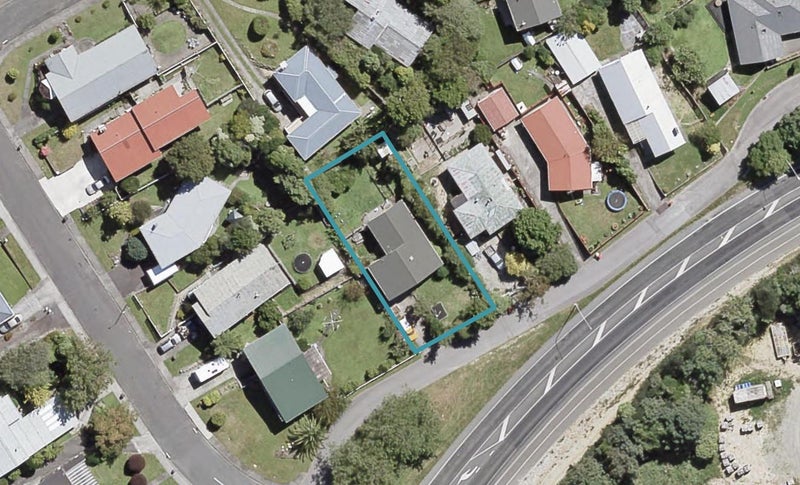 7 Kahikatea Lane, Brown Owl, Upper Hutt - Carousel 1