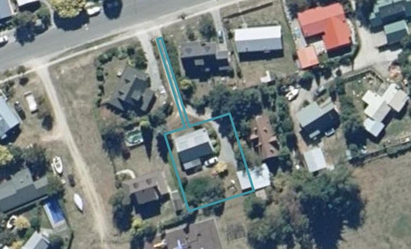 43 Oregon Drive, Kelvin Heights, Queenstown - Carousel 1