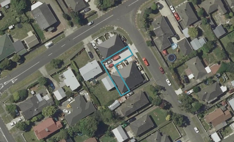 2/2 Leicester Street, Terrace End, Palmerston North - Carousel 1