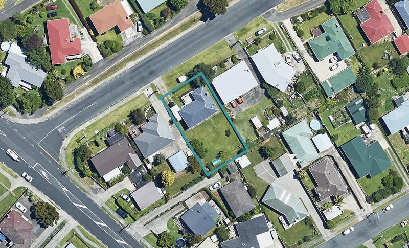 5 Kingswood Road, Brookfield, Tauranga - Carousel 1
