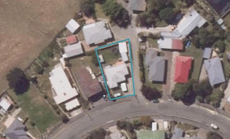 20 Glendale Crescent, Holmes Hill, Oamaru - Carousel 1