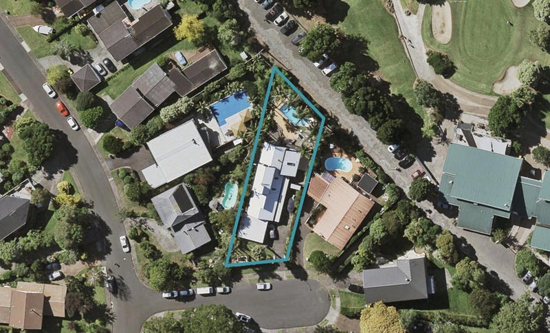 4 Jessmae Place, Hillcrest, Auckland - Carousel 1