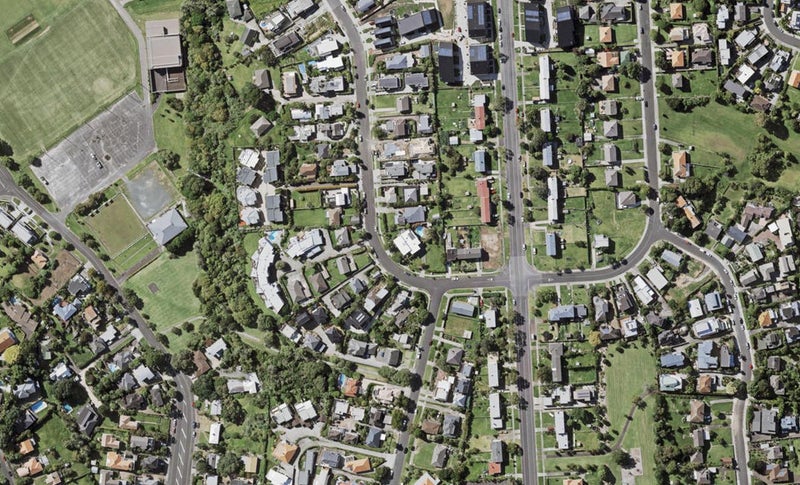 5 Takitimu Street, Orakei, Auckland - Carousel 1