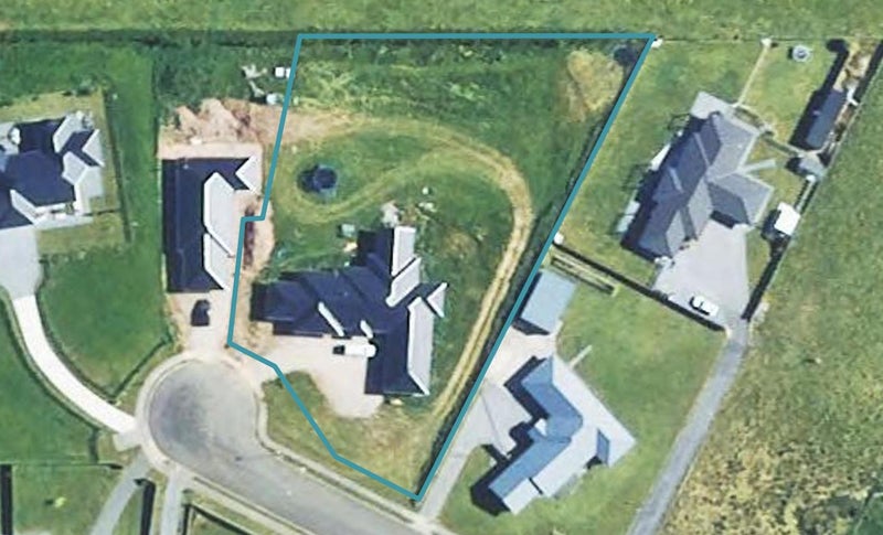 123 Mercade Close, Stratford, Stratford - Carousel 1