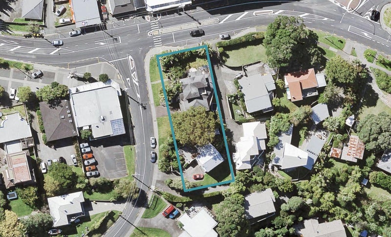 1/73 Lyons Avenue, Rothesay Bay, Auckland - Carousel 1