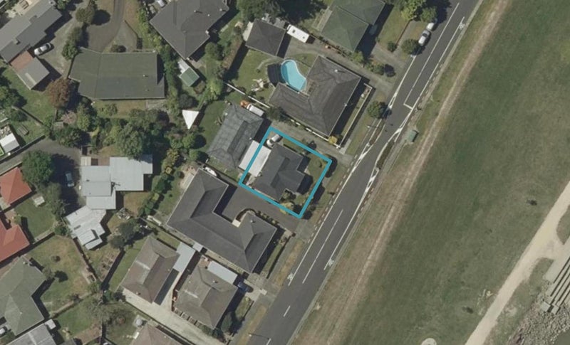 27 Dittmer Drive, Awapuni, Palmerston North - Carousel 1