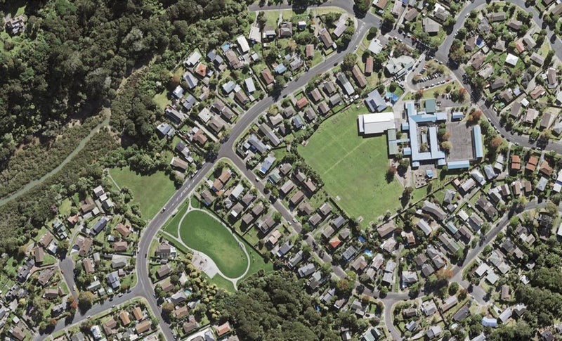 1/69 Simon Ellice Drive, Bayview, Auckland - Carousel 1