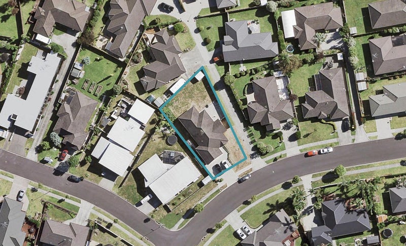 18 Ploughmans Avenue, Pukekohe, Pukekohe - Carousel 1