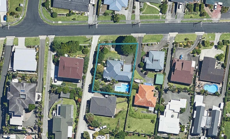 14 Western Road, Otumoetai, Tauranga - Carousel 1
