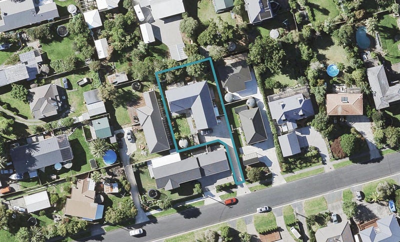 56 Second View Avenue, Beachlands, Auckland - Carousel 1