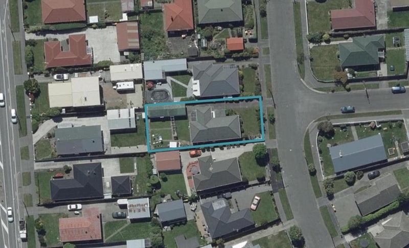 29 Vardon Crescent, Shirley, Christchurch - Carousel 1