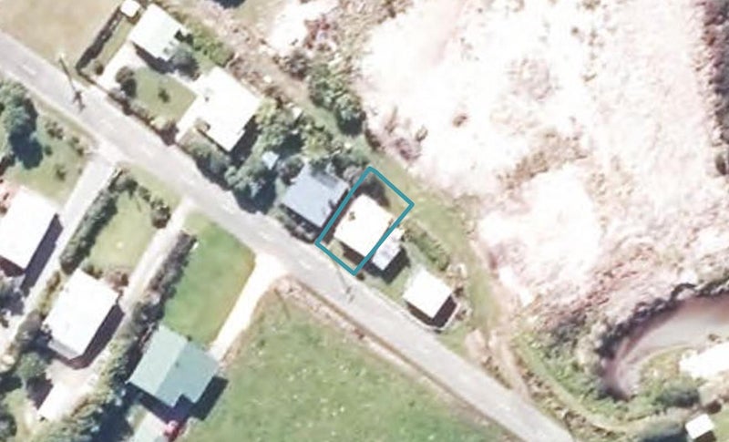 31 Lewis Street, Mokihinui, Westport - Carousel 1