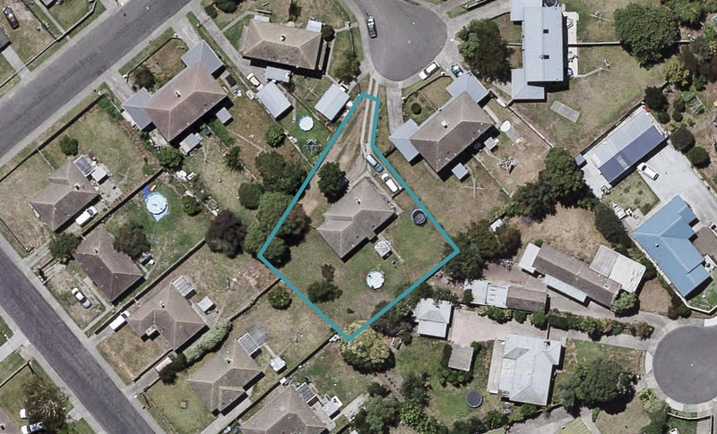 1018 Cobham Place, Raureka, Hastings - Carousel 1