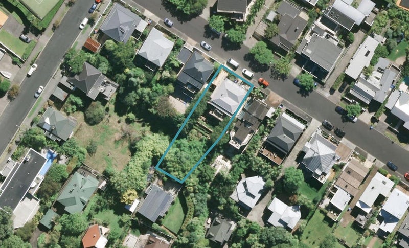 5 Logan Terrace, Parnell, Auckland - Carousel 1