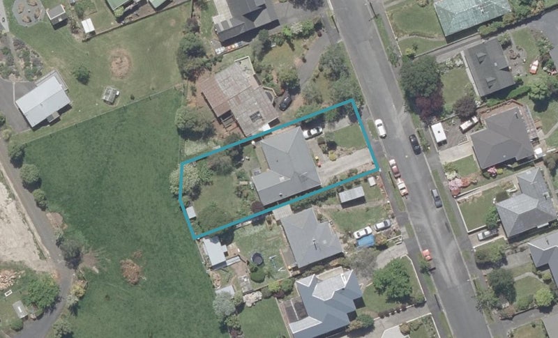 28 Lambert Street, Abbotsford, Dunedin - Carousel 1