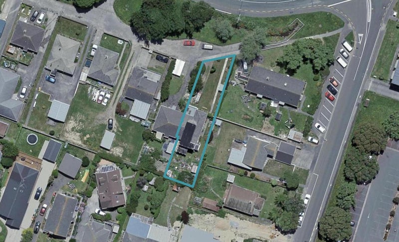 73 Broderick Road, Johnsonville, Wellington - Carousel 1