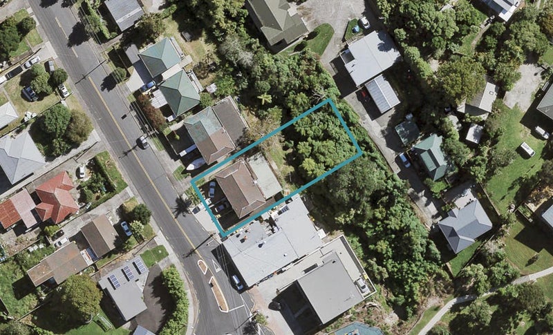 2/12 Sunnyside Road, Sunnyvale, Auckland - Carousel 1