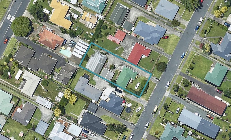 11B Hayes Avenue, Gate Pa, Tauranga - Carousel 1