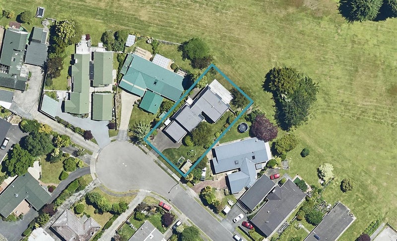 7 Mildred Place, Springfield, Rotorua - Carousel 1