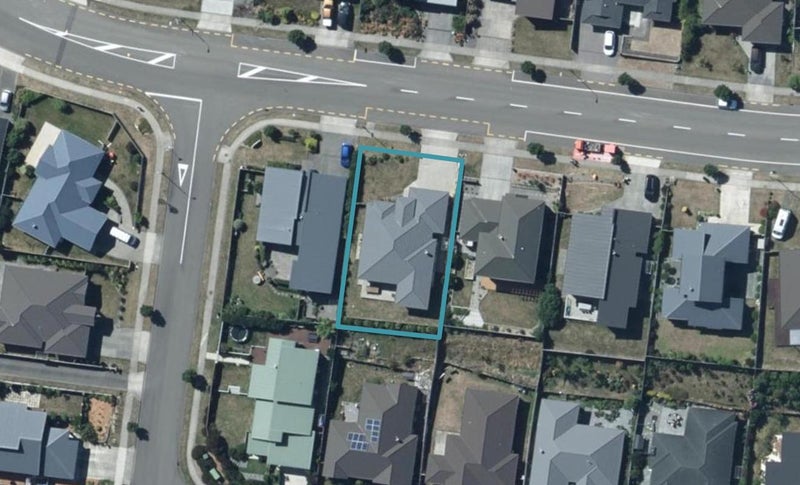 87 Aotea Drive, Aotea, Porirua - Carousel 1