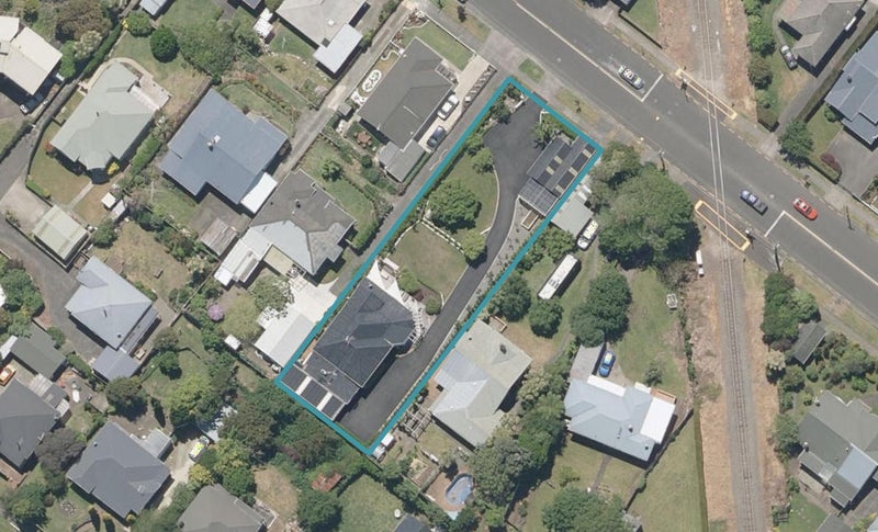 17 College Street, College Estate, Whanganui - Carousel 1