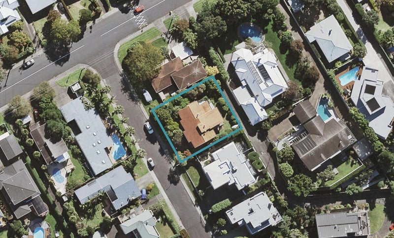 3 Peregrine Place, Birkenhead, Auckland - Carousel 1