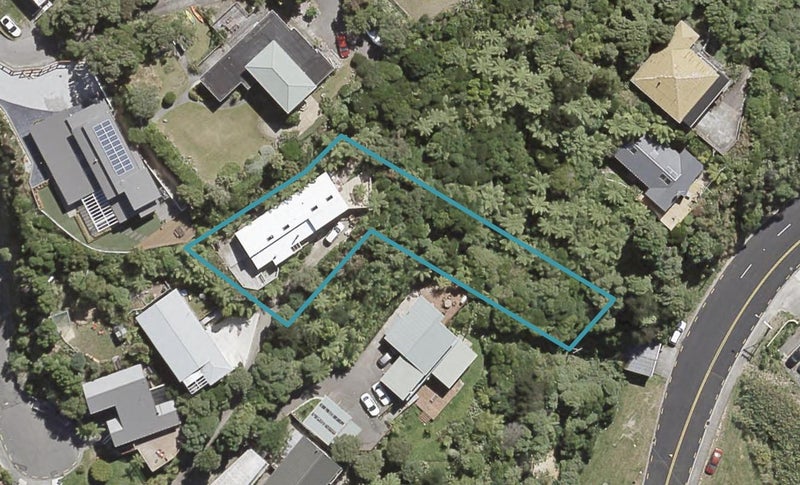 25 Rakeiora Grove, Korokoro, Lower Hutt - Carousel 1