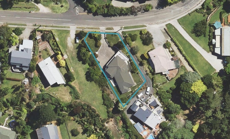 165 Ballance Street, Whataupoko, Gisborne - Carousel 1