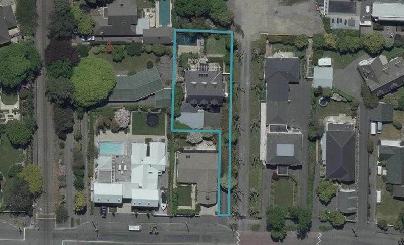 28A Wroxton Terrace, Merivale, Christchurch - Carousel 1