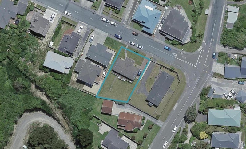 3 Ashton Fitchett Drive, Brooklyn, Wellington - Carousel 1
