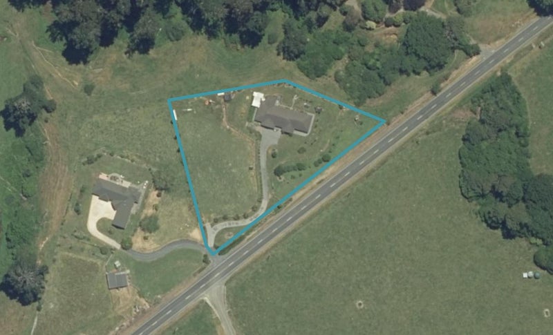 858B Pirongia Road, Pirongia, Te Awamutu - Carousel 1