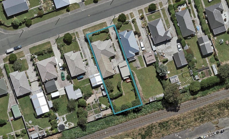 65 West Street, Hawthorndale, Invercargill - Carousel 1