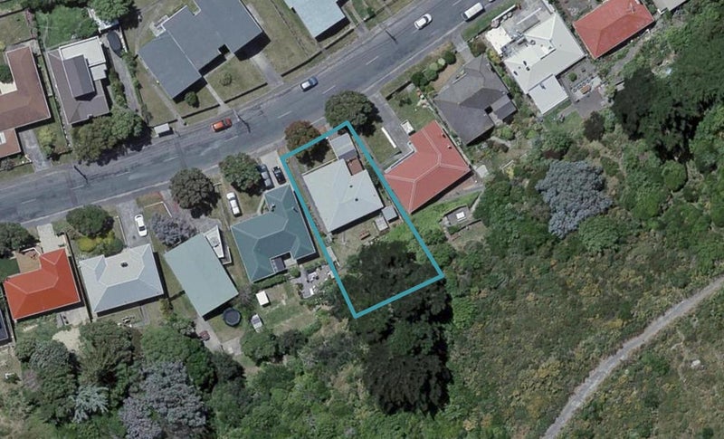 35 Ahuriri Street, Strathmore Park, Wellington - Carousel 1
