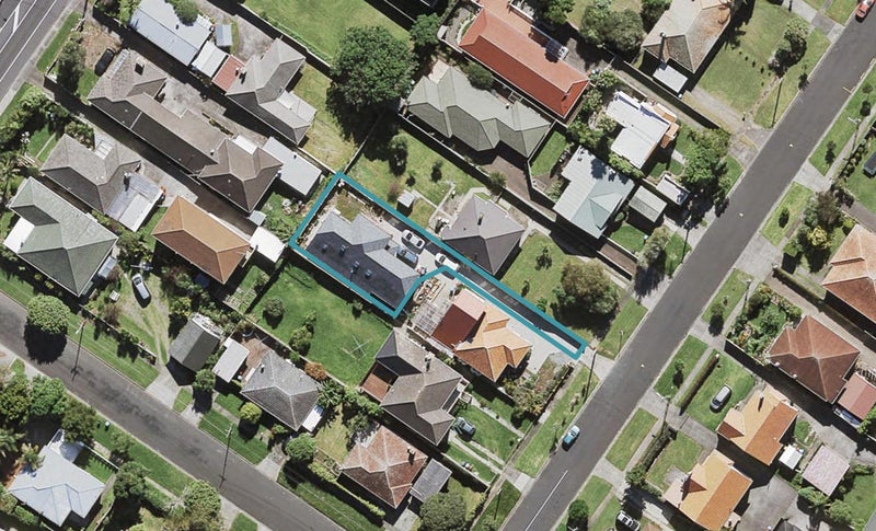 33A Mount Roskill Road, Mount Roskill, Auckland - Carousel 1