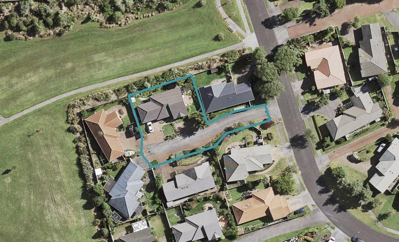 52 Sheriff Place, Randwick Park, Auckland - Carousel 1