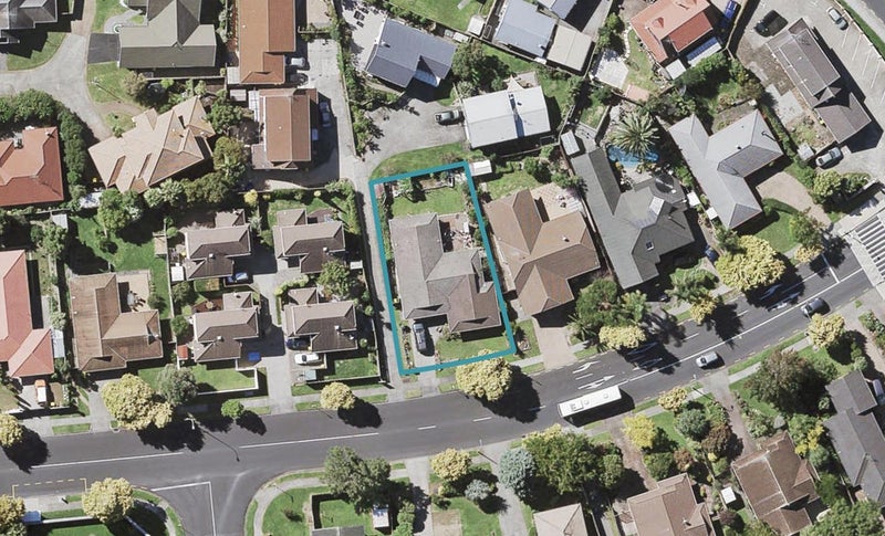 9 Millhouse Drive, Northpark, Auckland - Carousel 1