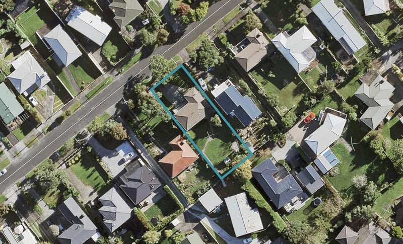 38 Mulgan Street, New Windsor, Auckland - Carousel 1
