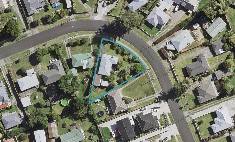 14 Tawa Crescent, Manurewa, Auckland - Carousel 1