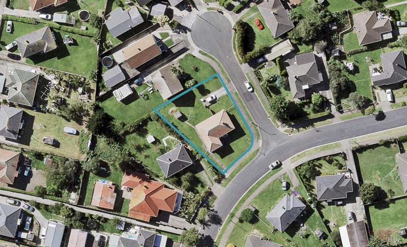 30 Evandale Street, Glen Innes, Auckland - Carousel 1
