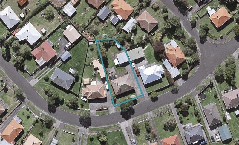 43 Drake Street, Vogeltown, New Plymouth - Carousel 1