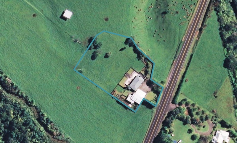 1670 South Road, Tataraimaka, New Plymouth - Carousel 1