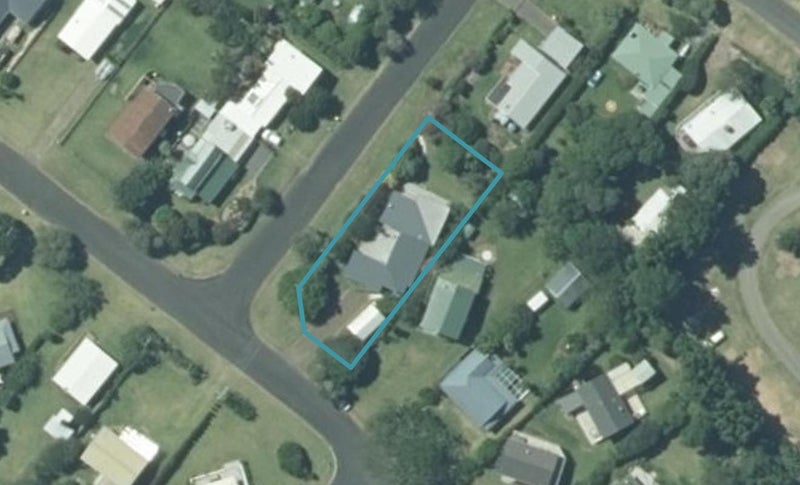 2 John Spear Avenue, Hahei, Whitianga - Carousel 1