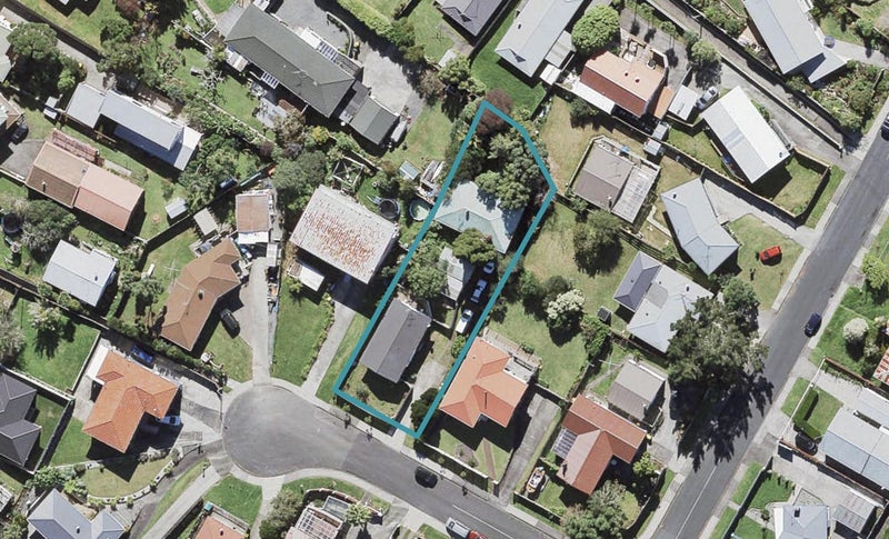 1/33 Meilland Place, Glen Eden, Auckland - Carousel 1