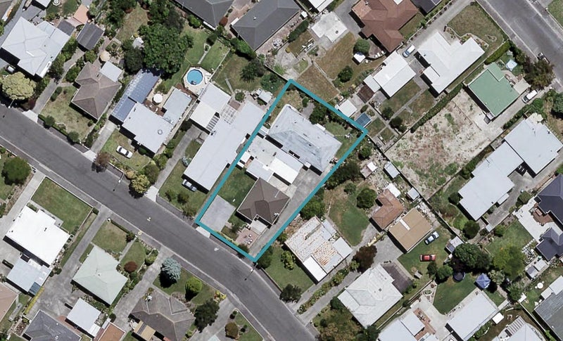 12B GALLIPOLI RD, ONEKAWA, NAPIER - Carousel 1