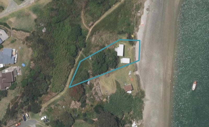 27 Eveline Street, Mangawhai Heads, Mangawhai - Carousel 1